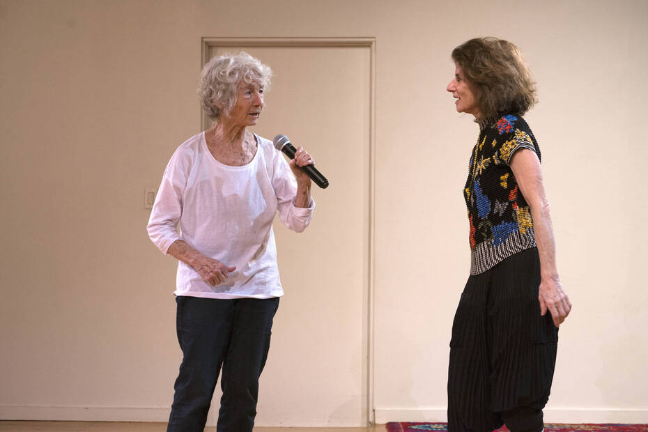 Simone Forti and Cathy Weis; Photo by Anja Hitzenberger