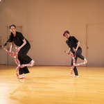 Nami Yamamoto, Leah Ogawa, & Takemi Kitamura — <a href="https://cathyweis.org/calendar/may-19-2024-stephen-petronio-mina-nishimura-nami-yamamoto-cayleen-del-rosario/" target="outside">May 19, 2024</a><br/>
Photo by Richard Termine